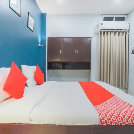 Oyo Rianna Inn กูวาฮาติ ภายนอก รูปภาพ